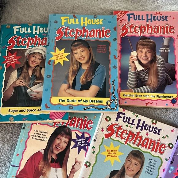 Full Set of Full House Stephanie & Michelle Books set 18 - Picture 9 of 13